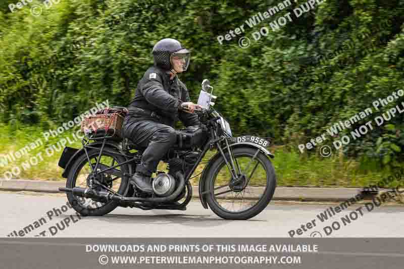 Vintage motorcycle club;eventdigitalimages;no limits trackdays;peter wileman photography;vintage motocycles;vmcc banbury run photographs